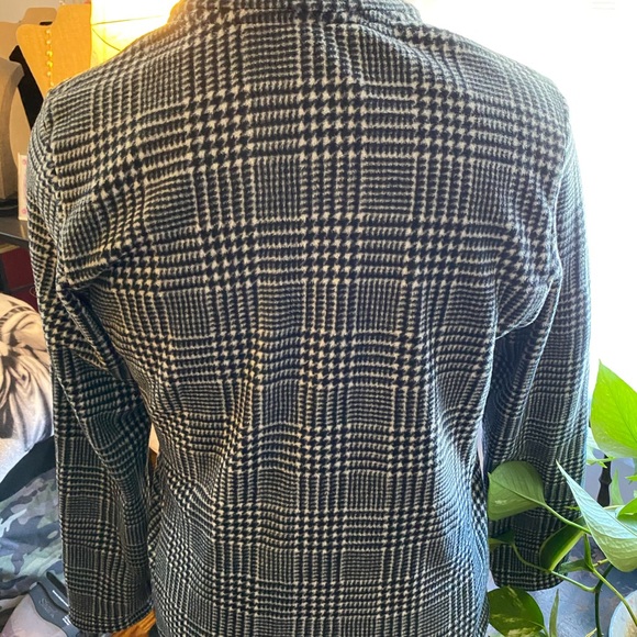 Uniqlo zip front jacket - Picture 2 of 5